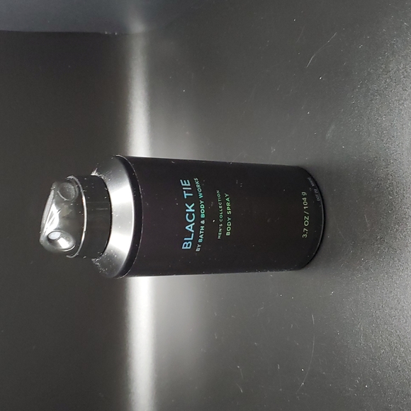 3pc Bath&Body Works Black Tie 3-in-1 Body Wash,Body Lotion & Body Spry - Picture 3 of 4